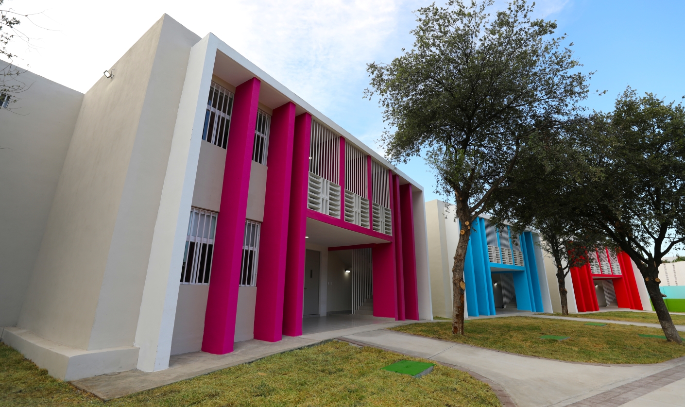 A dos años de Gobierno, Mariana Rodríguez y Samuel García transforman Capullos Renace