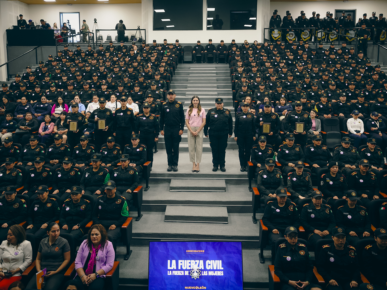 "La Fuerza hoy tiene uniforme, disciplina, vocación y rostro de mujer"; Mariana Rodríguez