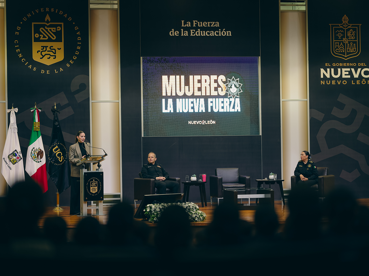 Mujeres también son la fuerza de la seguridad en Nuevo León.- Mariana Rodríguez