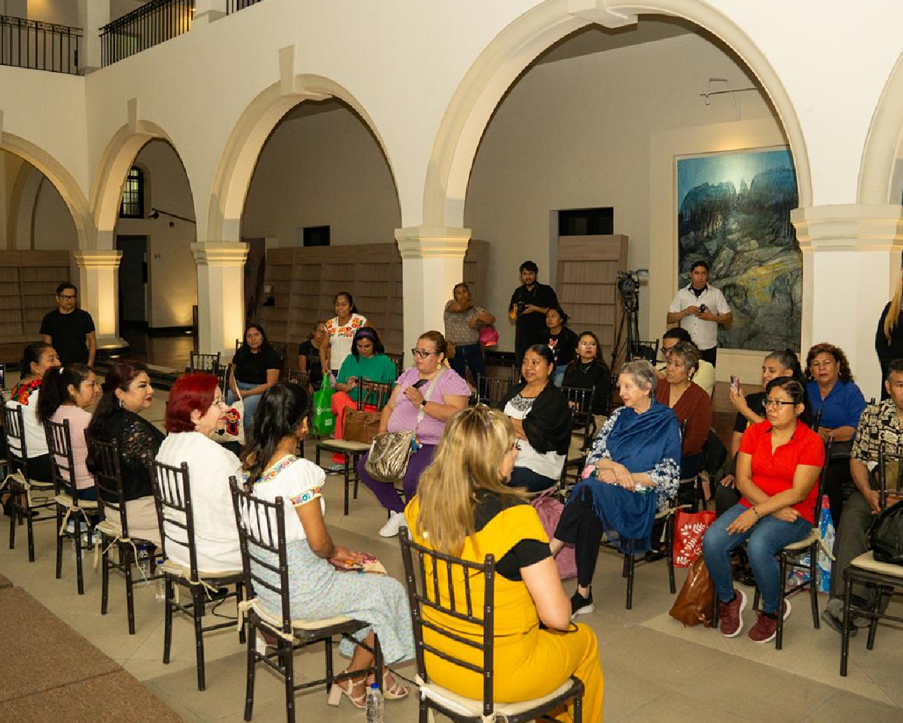 Exponen mujeres indígenas testimonios de su andar en NL