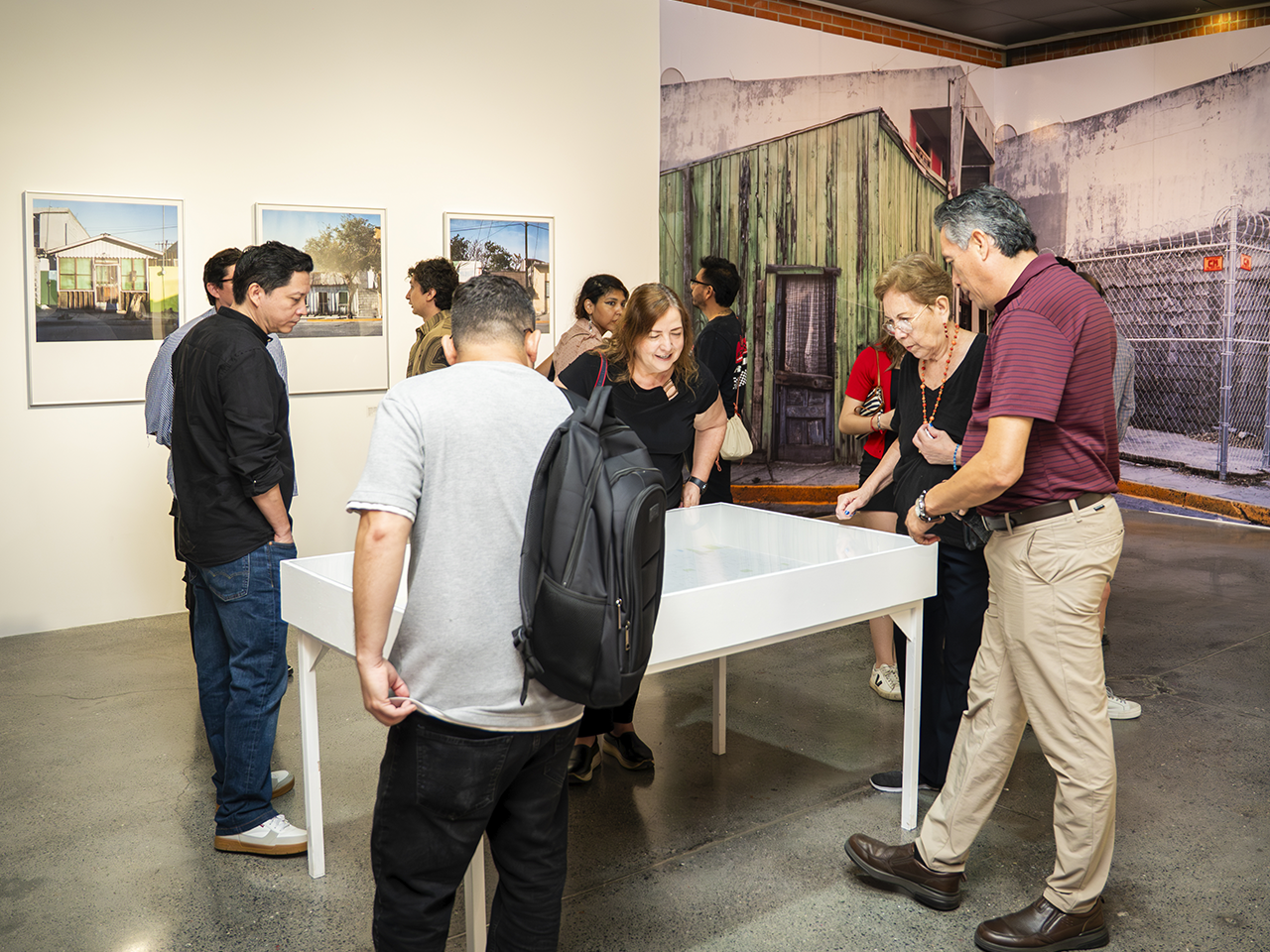 Muros del Centro de las Artes te ofrecen magníficas exposiciones