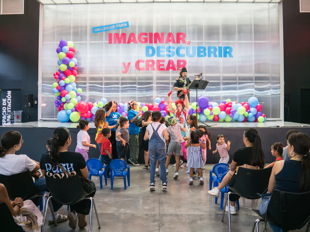 Festival Revuelo Revoltoso trajo arte e imaginación a CONARTE