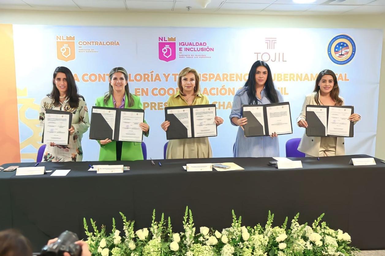 Firman convenio la Contraloría y Tojil para implementar un Chatbot y la ciudadanía reporte casos de corrupción