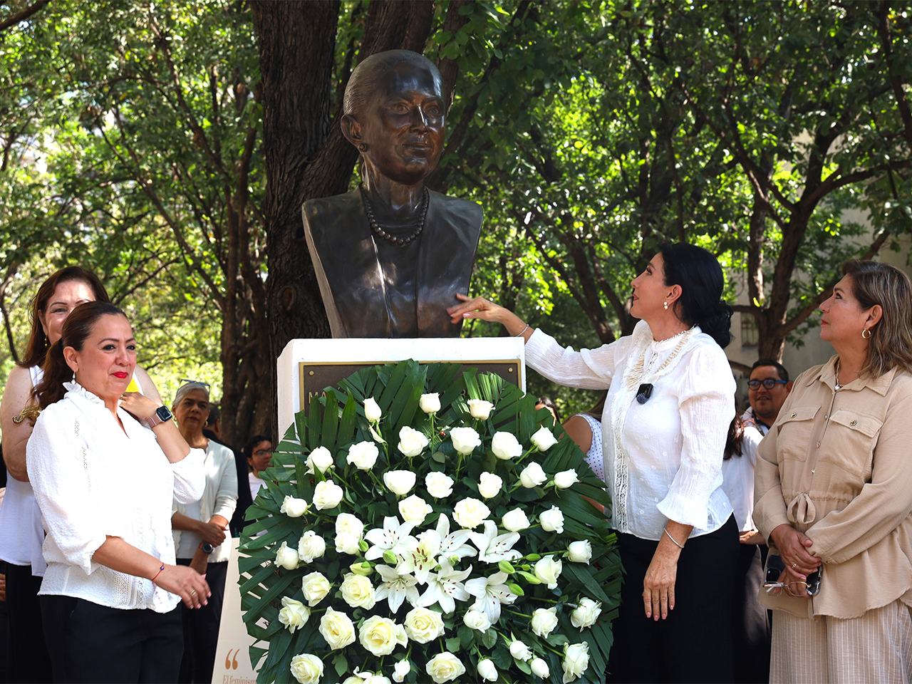 Rinden homenaje a María Elena Chapa a 5 años de su fallecimiento con el evento “La Chapa: Inolvidable”
