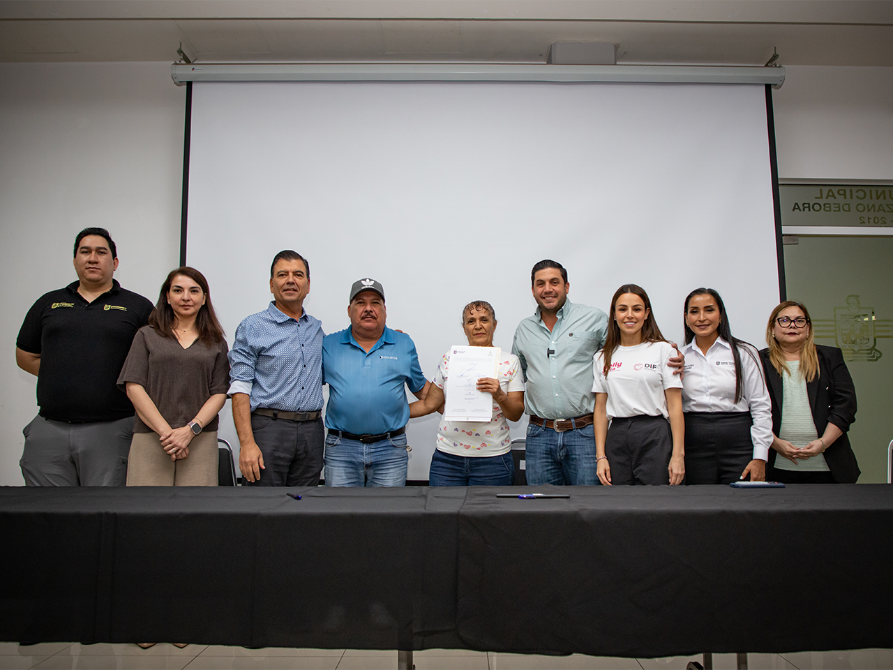 Ratifica IVNL 124 escrituras en Los Morales y Los Villarreales en Salinas Victoria