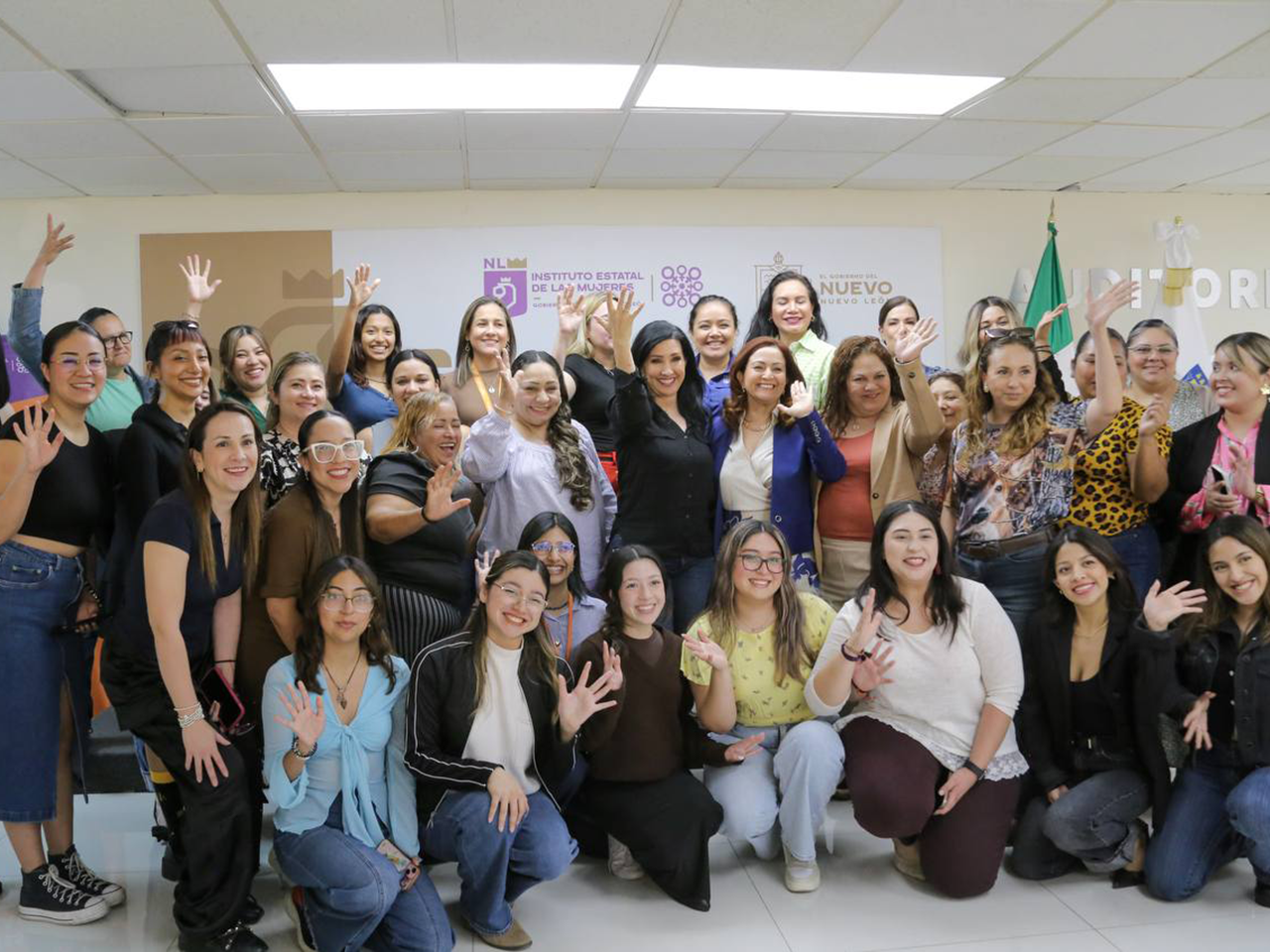 Fortalece Nuevo León liderazgo de mujeres; imparte Mariela Saldívar sesión de diplomado