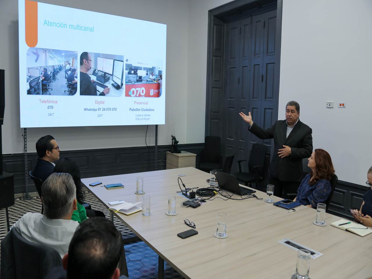 Presenta Gobierno Estatal a IP mejoras al 070; invita a usar este canal para apoyo en trámites e inspecciones