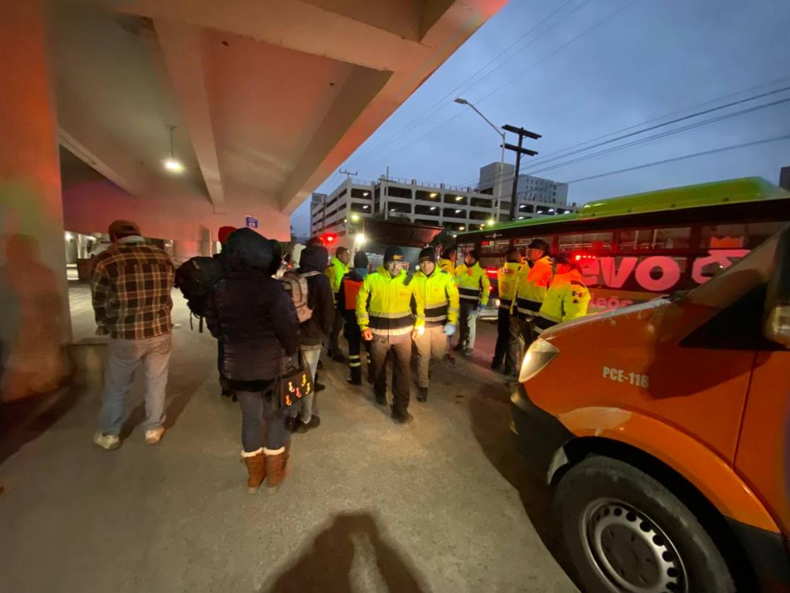 Implementa Protección Civil operativo ante bajas temperaturas en atención a personas vulnerables