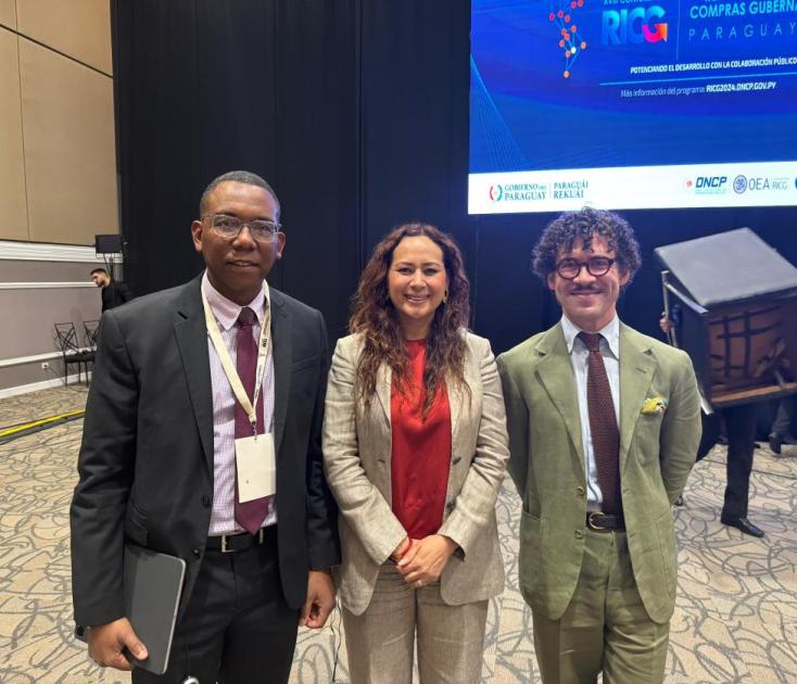 Comparte Nuevo León innovaciones en adquisiciones públicas en Foro Internacional