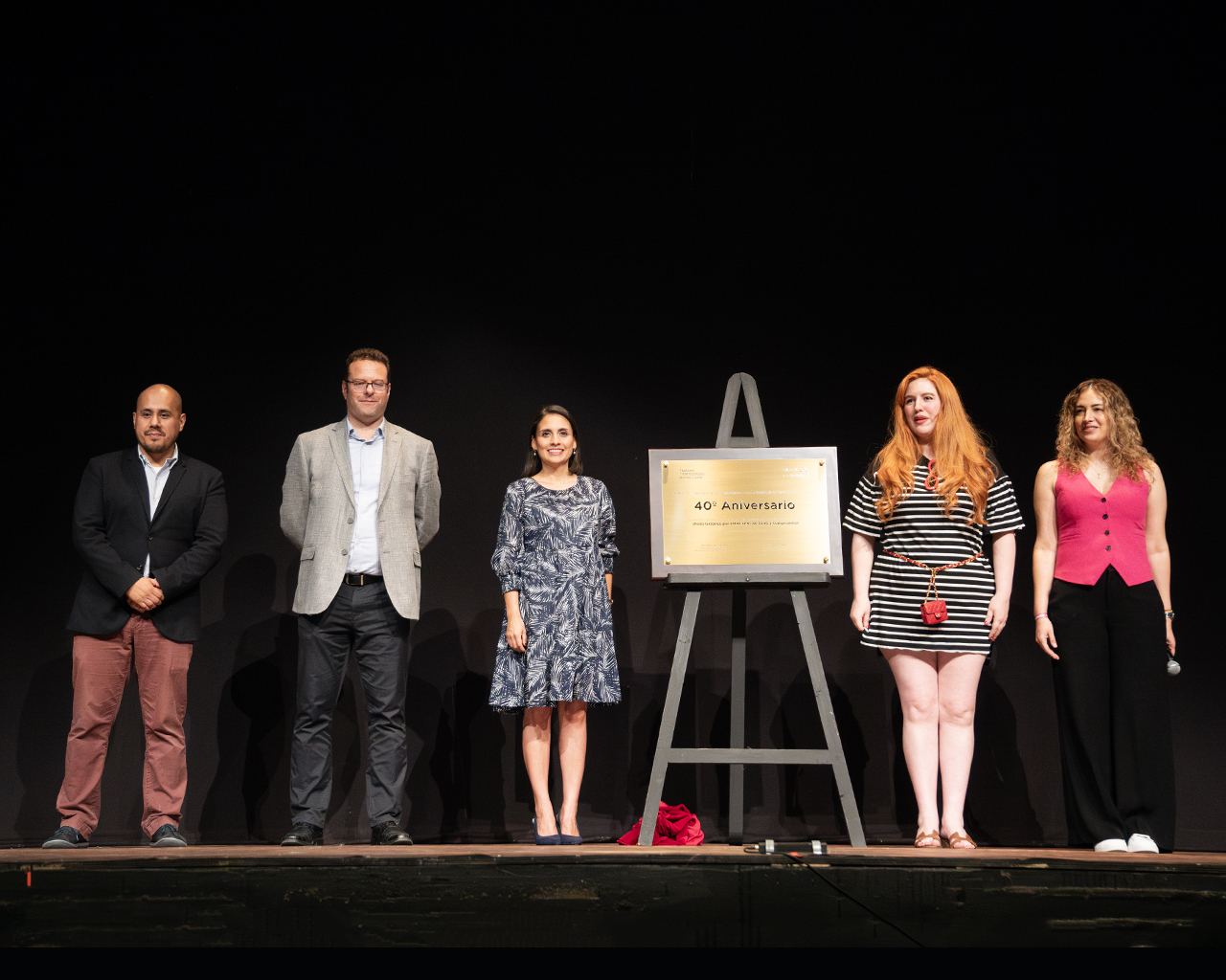 Ovacionan con teatro lleno un innolvidable clásico Rossiniano