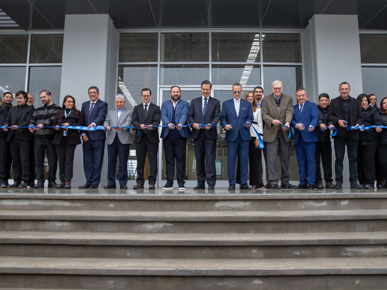 Nuevo León inaugura  la quinta planta de Güntner México