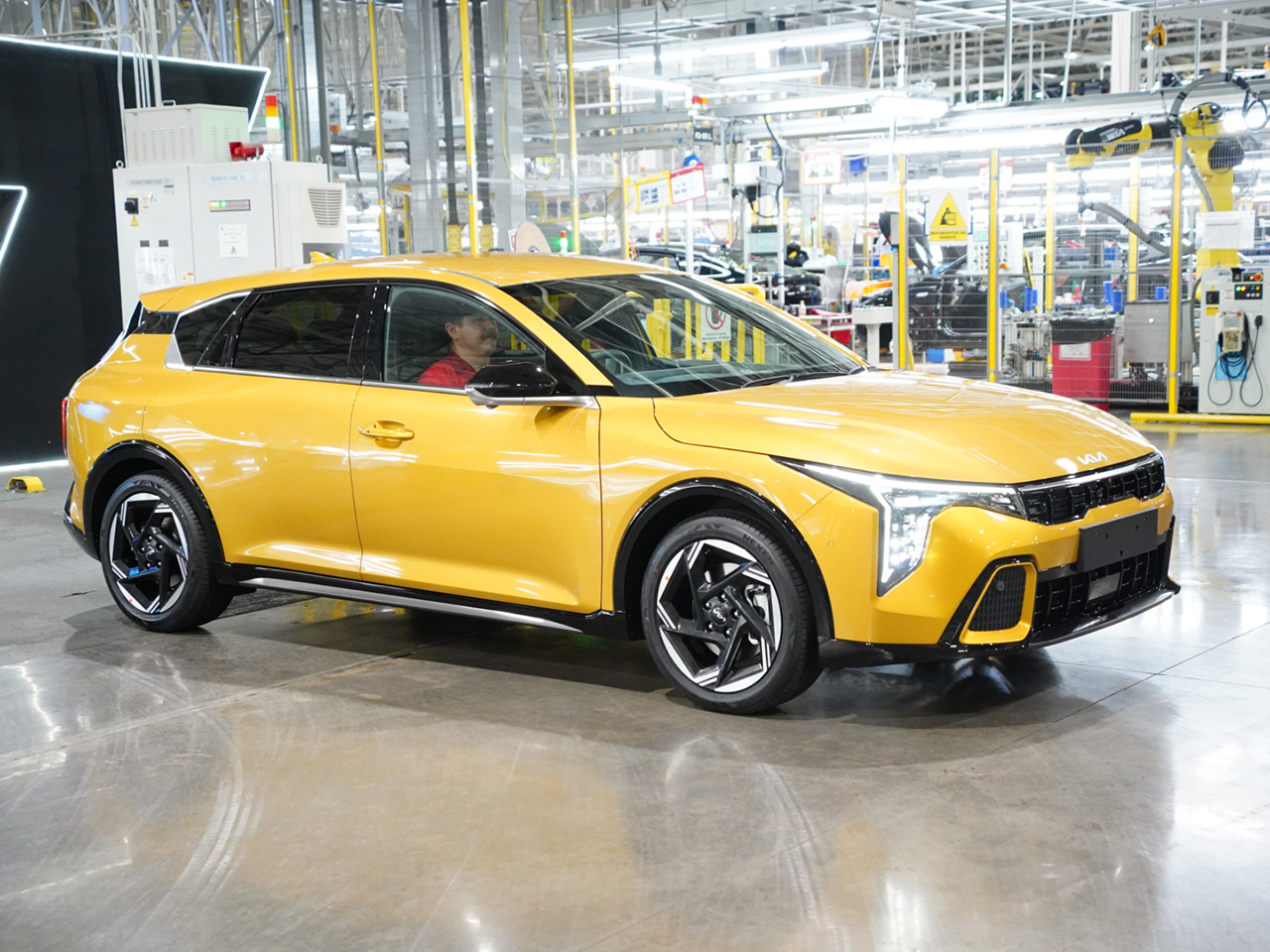 Crecen exportaciones de vehículos en Nuevo León 20% en marzo; supera desempeño nacional