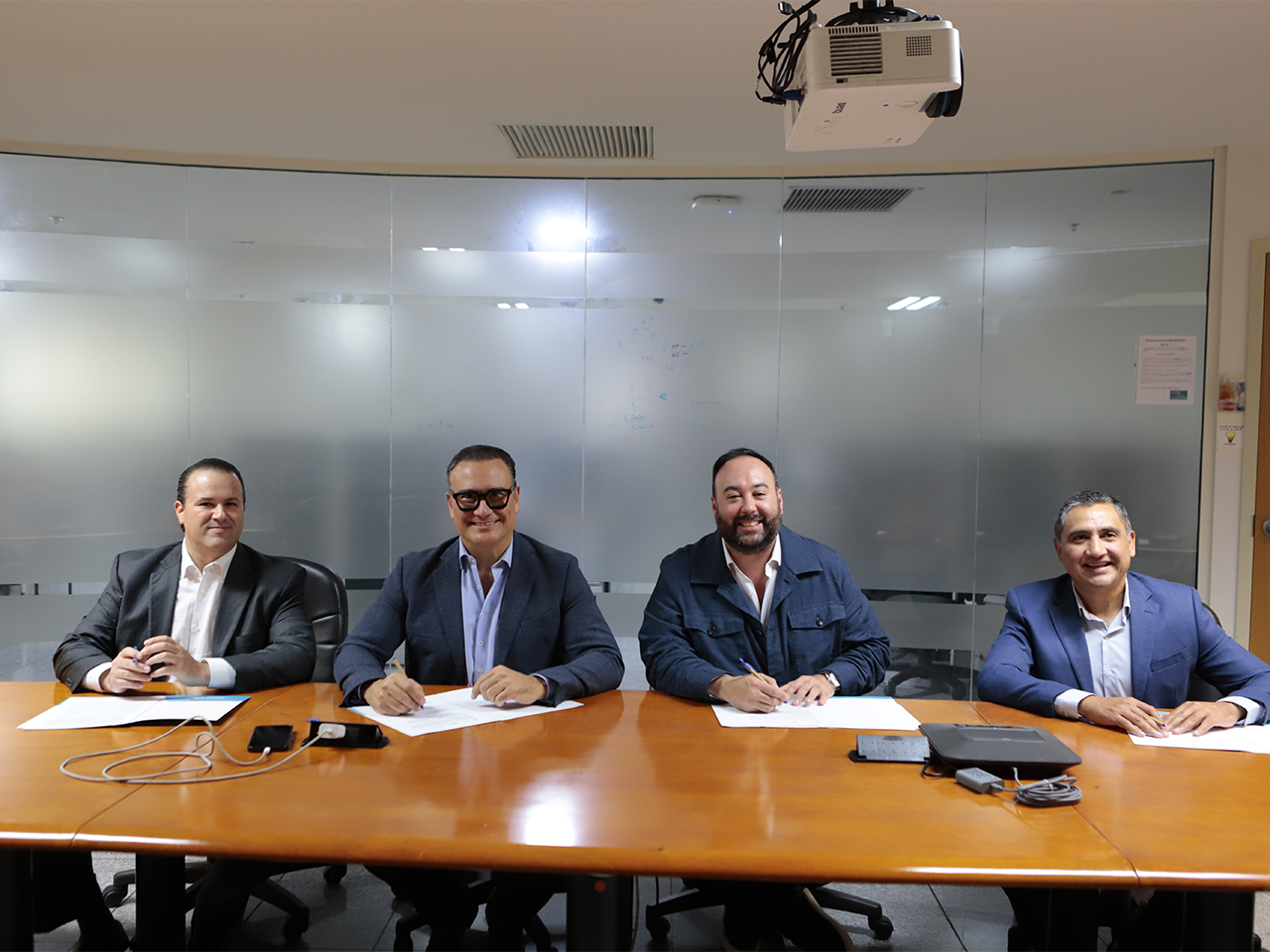 Suman Nuevo León y Jalisco capacidades para fortalecer transición y seguridad energética