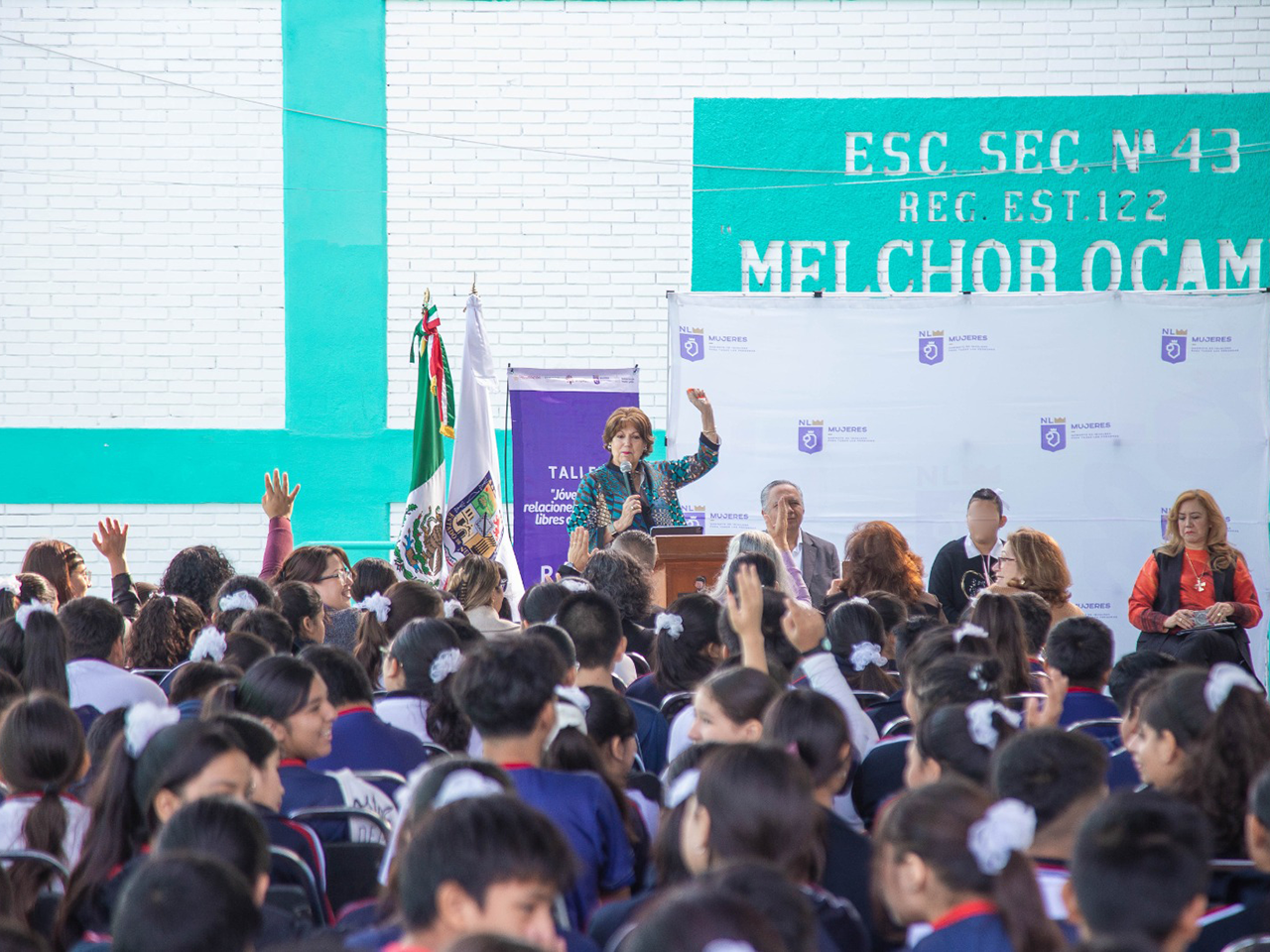 Enseñan en las escuelas de Nuevo León a tener relaciones igualitarias, libres de violencia