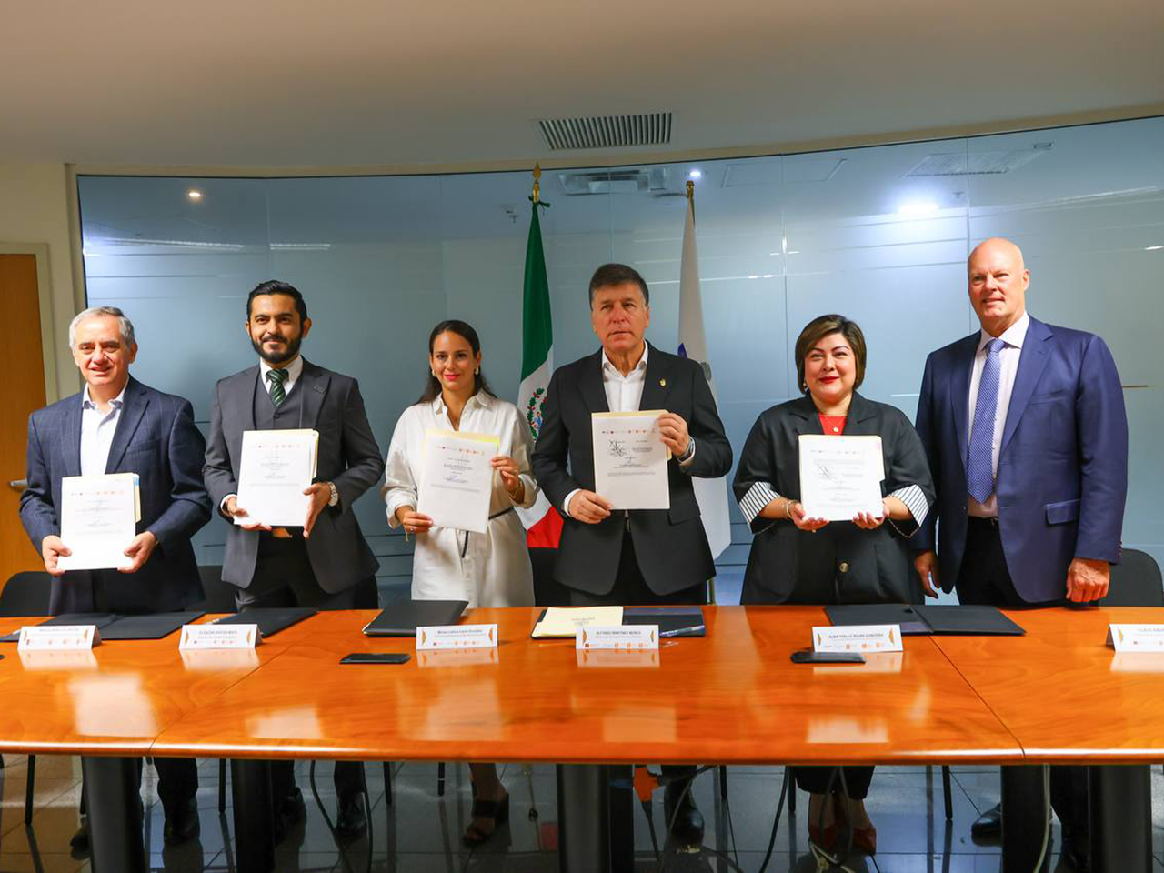 Formalizan proyecto “Alianzas Climáticas” en convenio con Economía y Clústeres Industriales