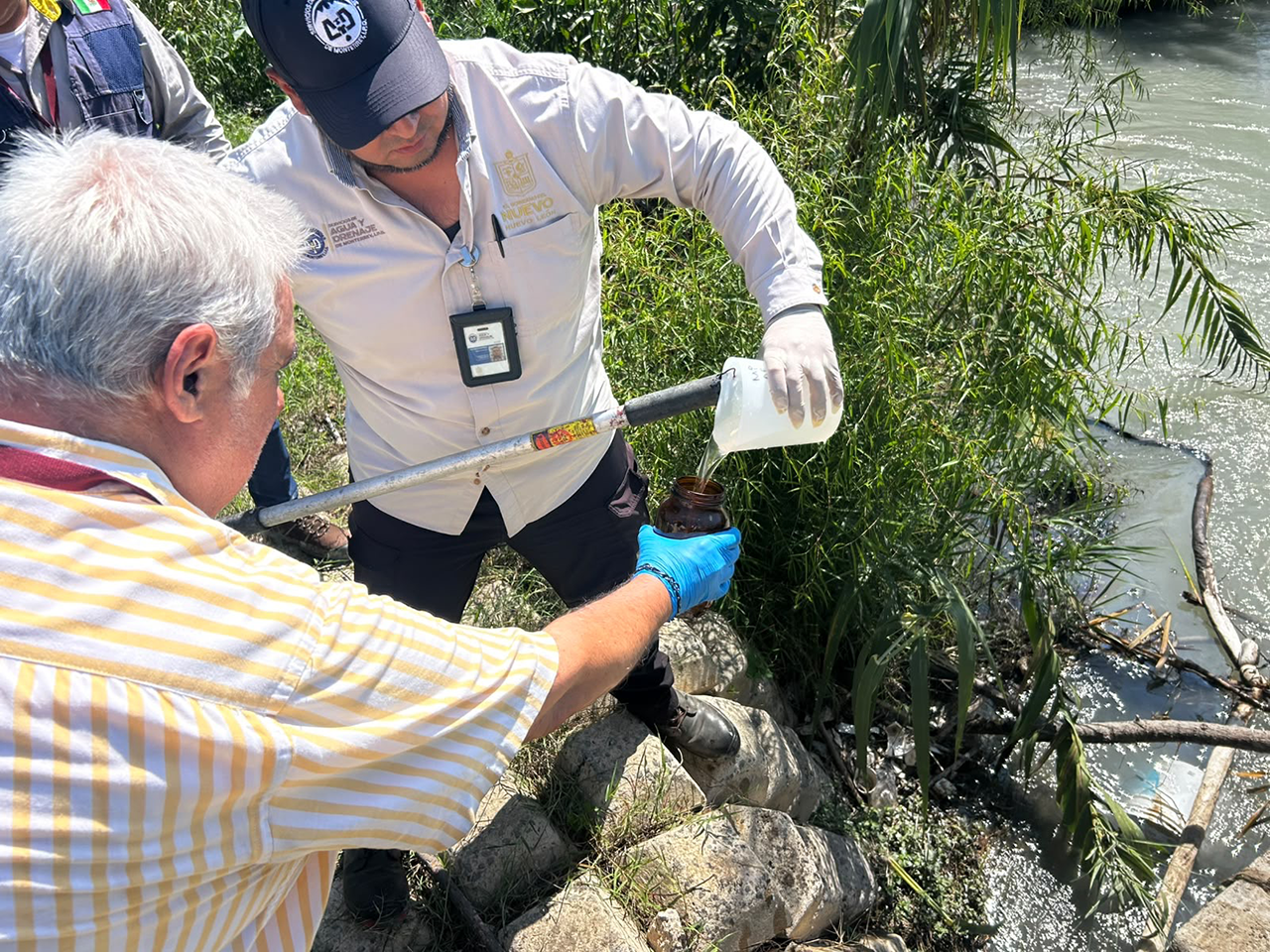 Realiza Nueva División Ambiental inspección por derrame en Río Pilón