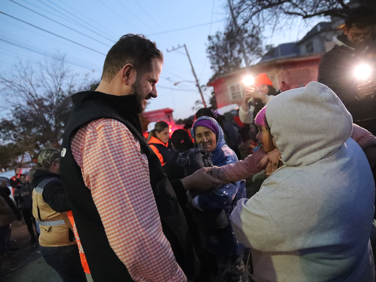 Atiende 070 reportes  por frente frío número 24