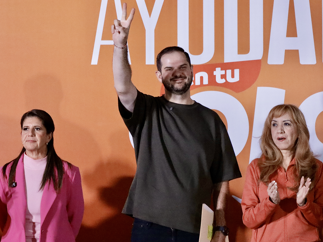 Acerca Gabinete de Igualdad 50 servicios gratuitos con ayudamos en tu colonia