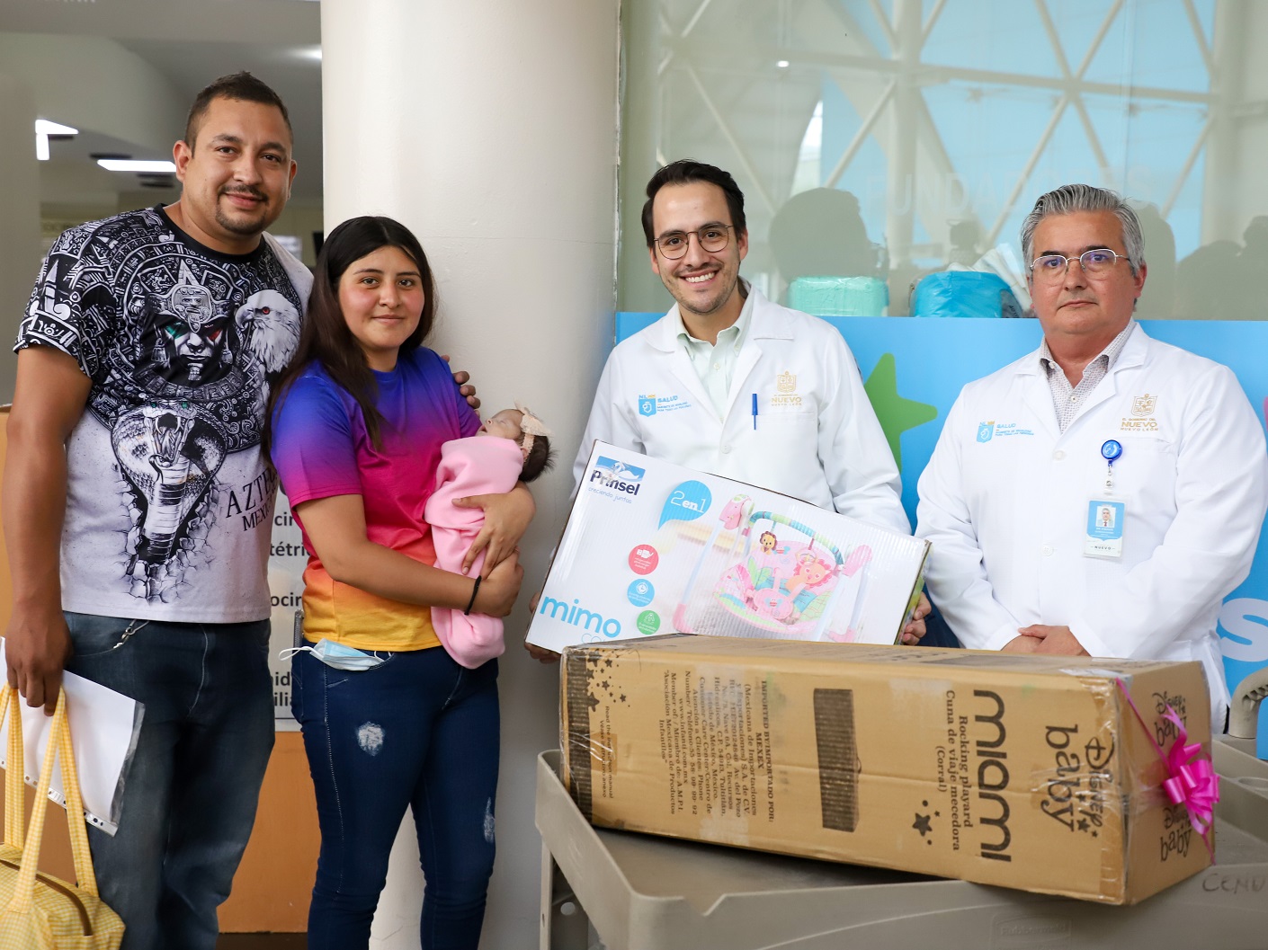 Dan de alta a Beila, una de las siamesas que nacieron en el Hospital Materno Infantil