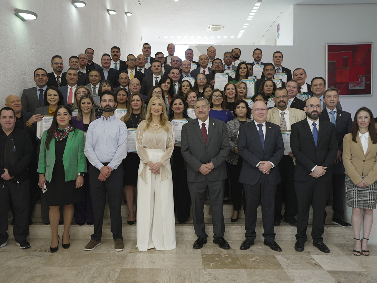 Otorga Estado Distintivo Salud a 77 planteles educativos e institutos de la UANL