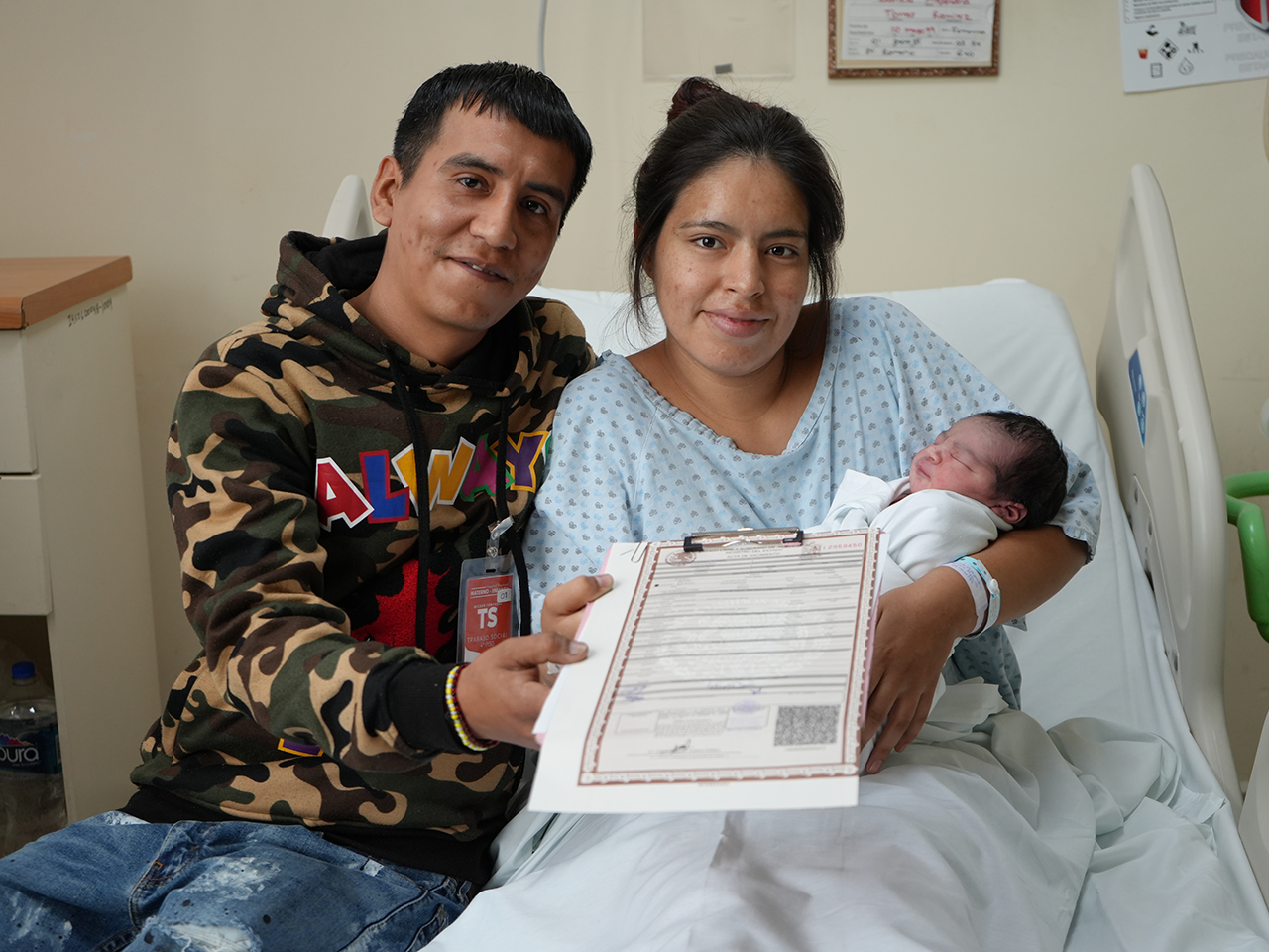 Es niño el primer bebé de este 2025 nacido  en el Hospital Regional Materno Infantil