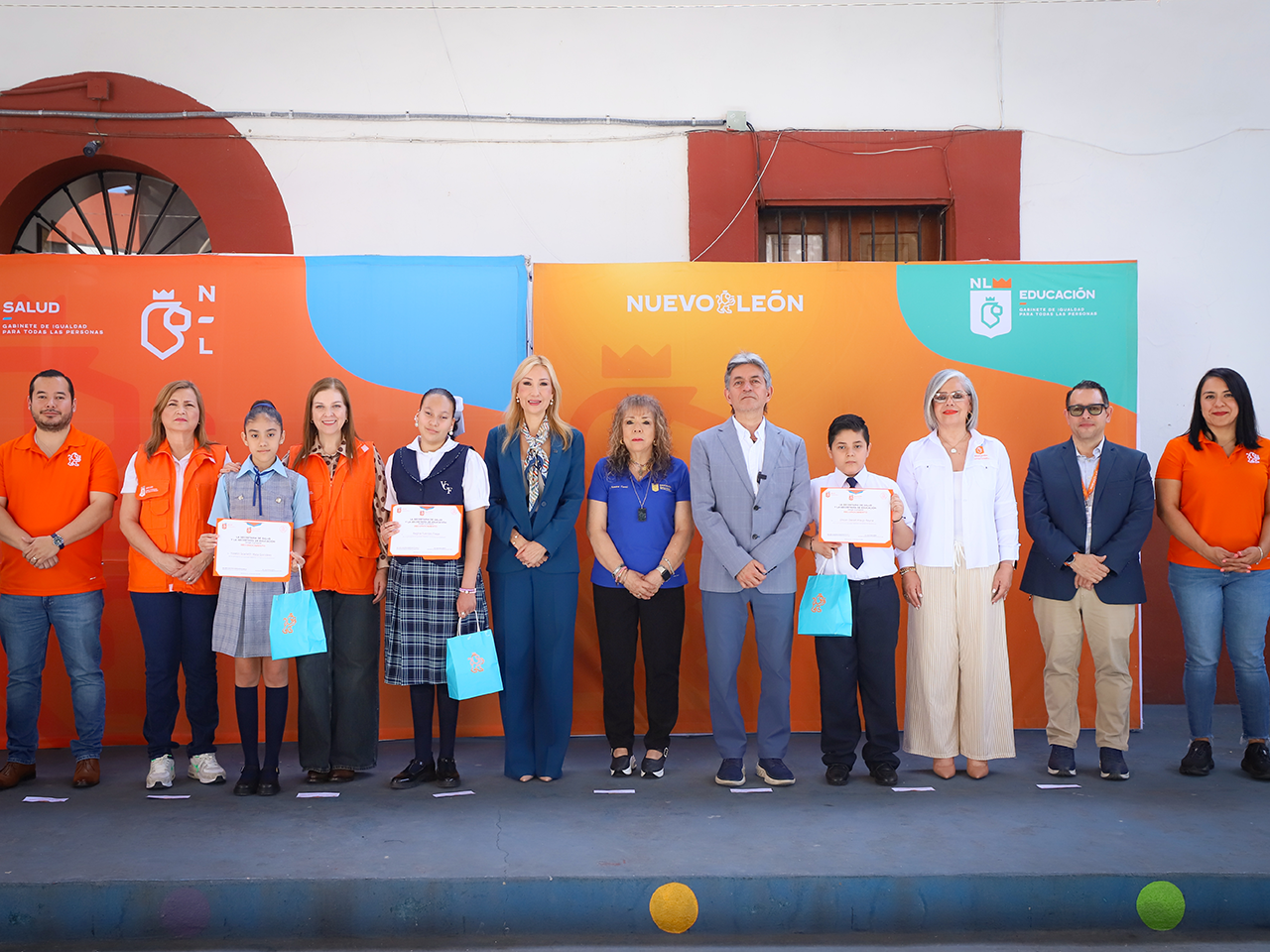 Premian a estudiantes que promueven acciones contra la rickettsiosis