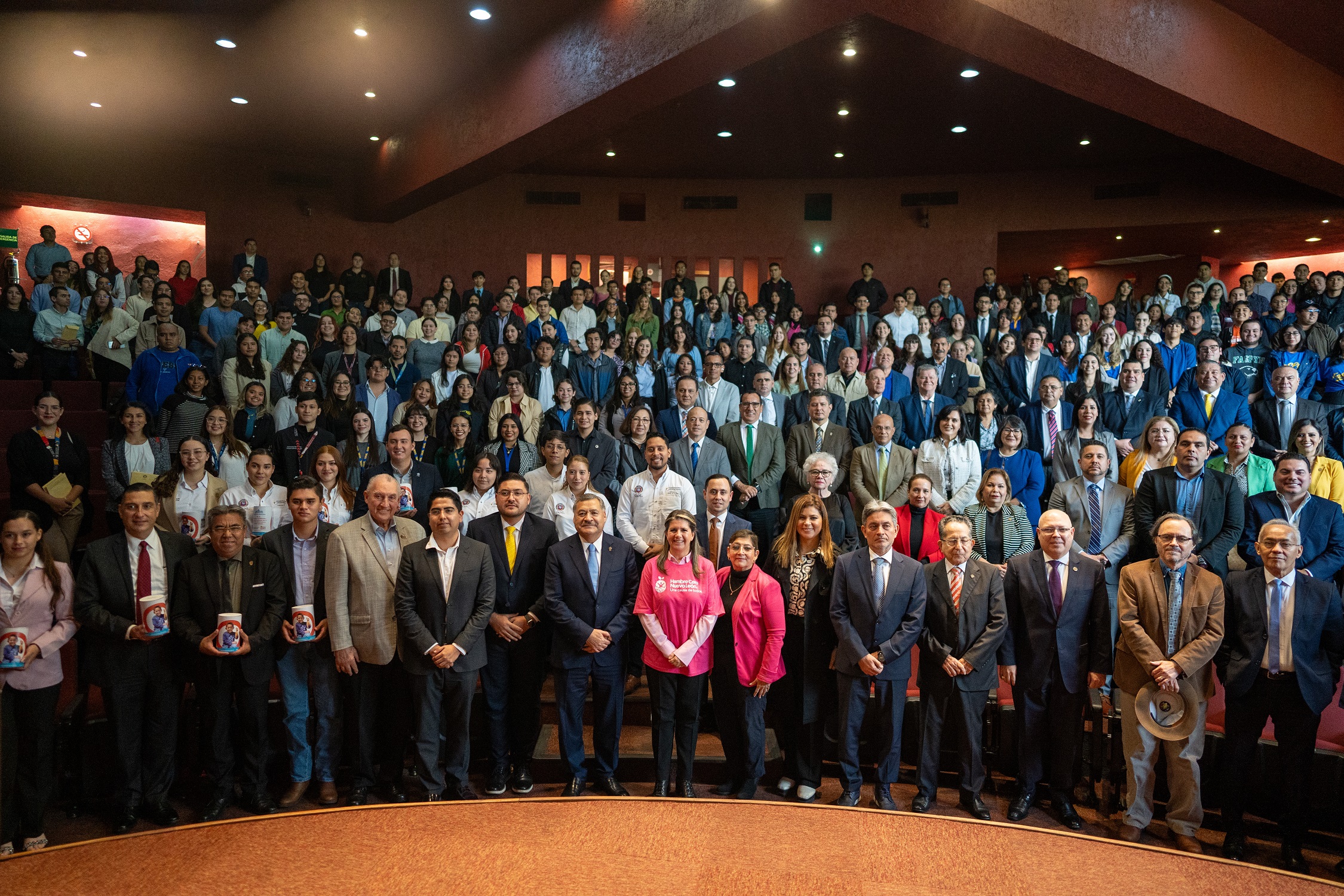 Se suman estudiantes universitarios a Hambre Cero Nuevo León