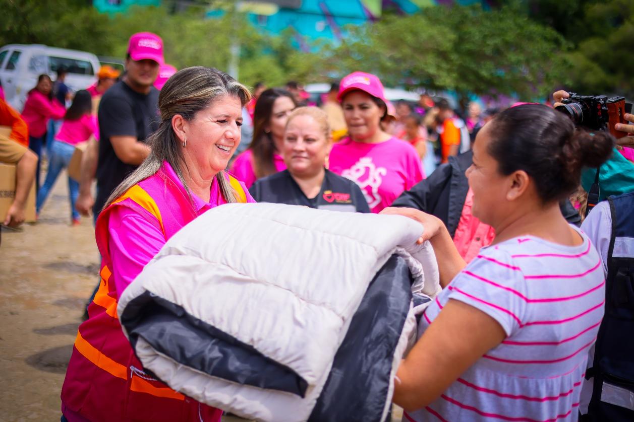 Llevan ayuda humanitaria y médica a familias de Santa Catarina tras el paso de la tormenta “Alberto”
