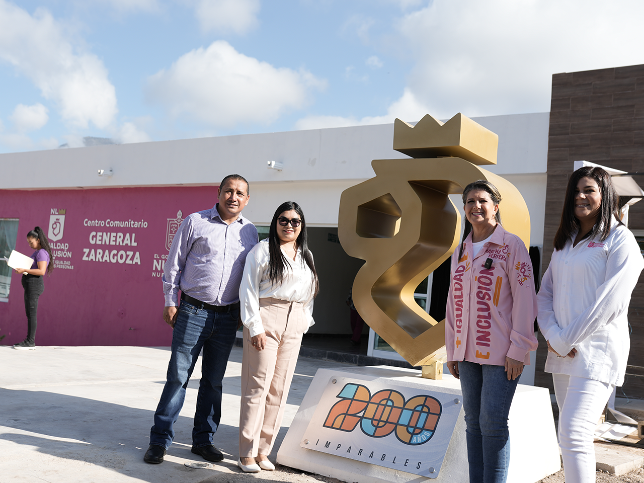 Inaugura Igualdad e Inclusión Centro Comunitario en Zaragoza y entrega apoyos para vivienda en el sur de NL