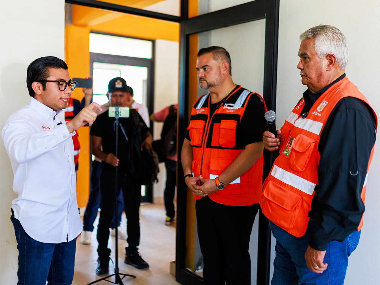 Supervisa Félix Arratia fase final de nuevo Centro Comunitario que beneficiará a más de 35 mil personas en Cadereyta
