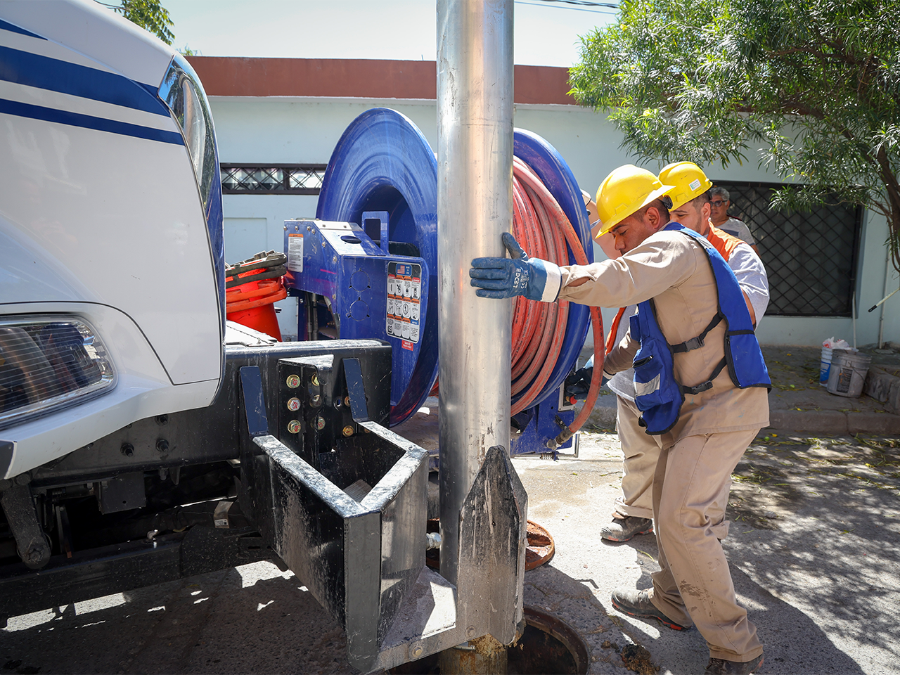 Registra Agua y Drenaje 98% de efectividad en la atención de más de 21 mil reportes en agosto