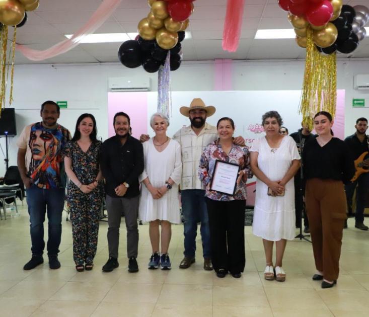 Al ritmo de “Wences Romo” DIF NL festeja a adultos mayores en su día