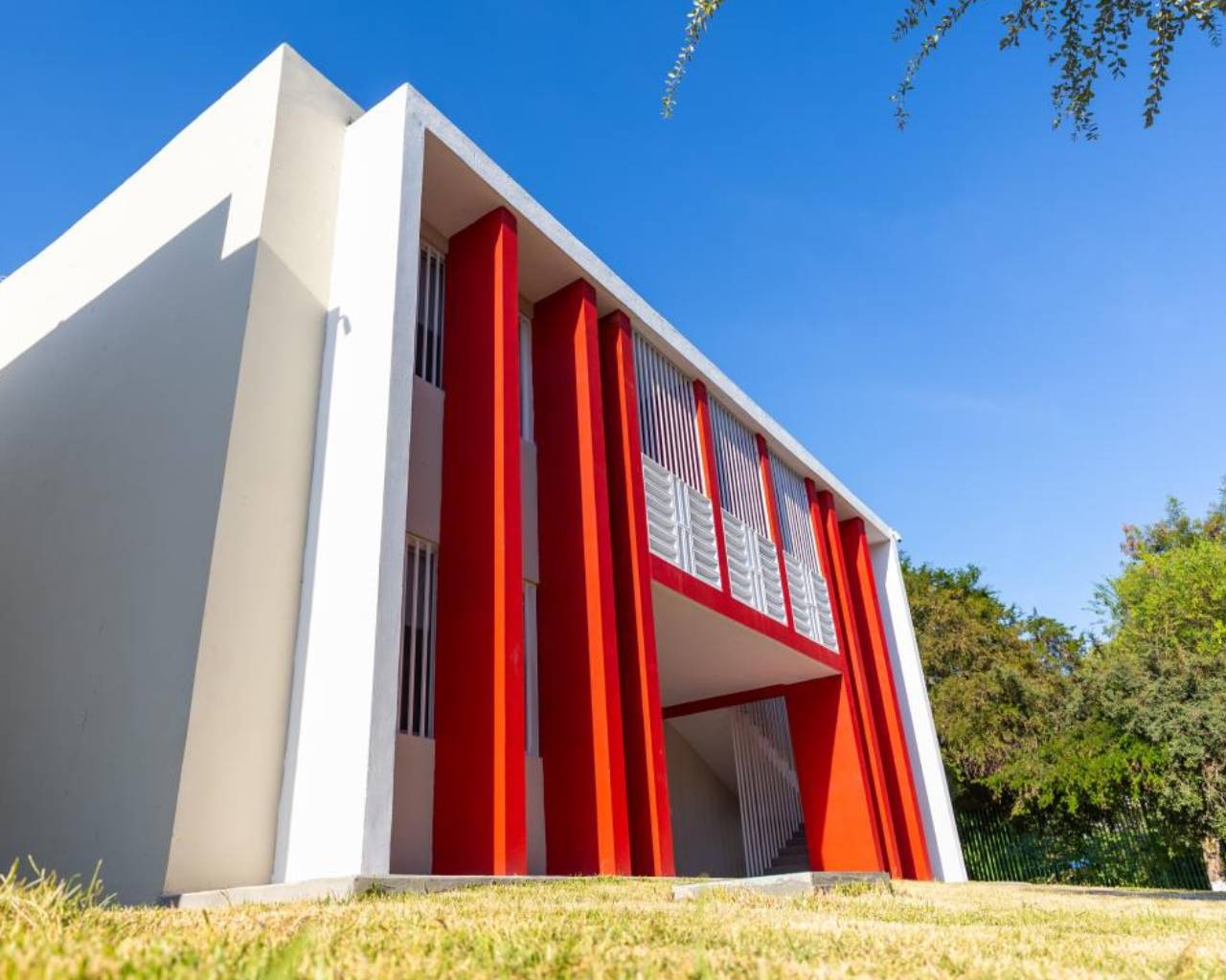 Entrega Gobernador Villas Infantiles y Juveniles de “Capullos Renace”