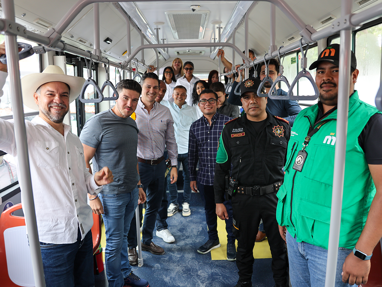 Continúa Gobernador reestructuración de rutas de camiones en Cuenca Guadalupe-Juárez-Cadereyta