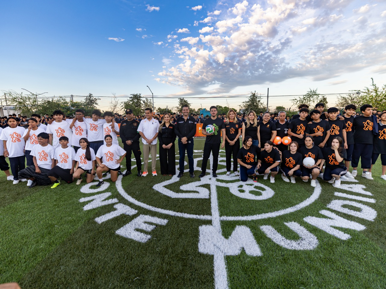 Inaugura Samuel cancha número 322 de "Ponte Nuevo, Ponte Mundial"
