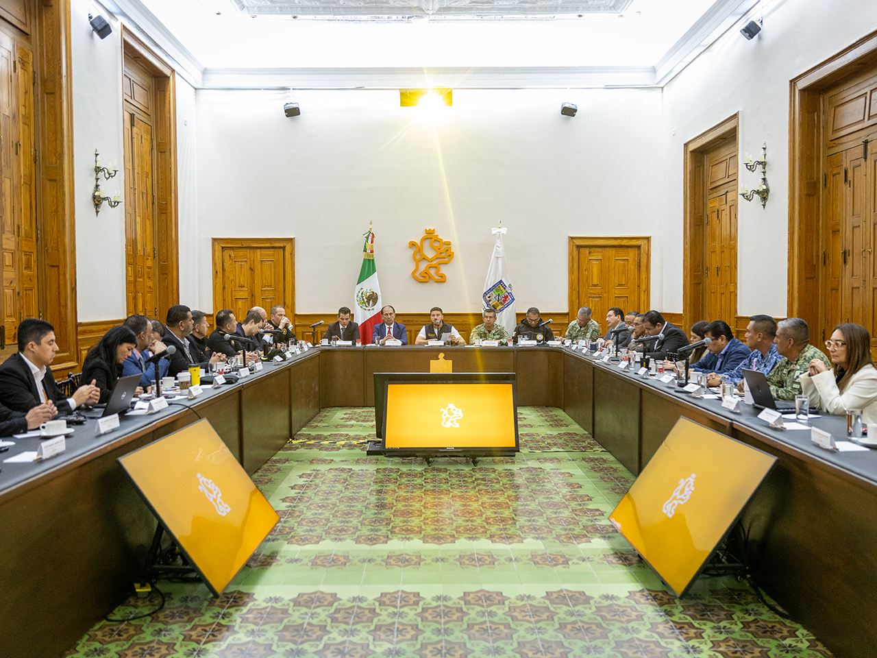 Instala Gobernador la Mesa FIFA de Seguridad en NL