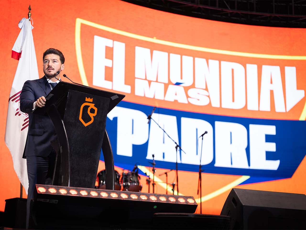 Con “El Mundial Más Padre”, festejan Samuel y Mariana a los servidores públicos padres de familia
