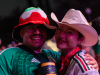 Disfrutan regios y extranjeros de "goles" y música de la Leyenda
